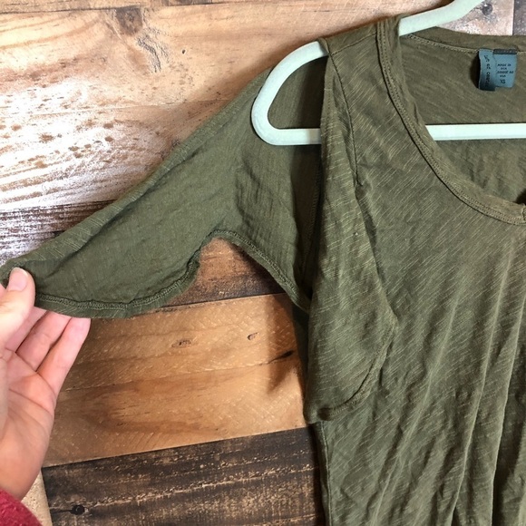 Anthropologie left of center top - Picture 2 of 7